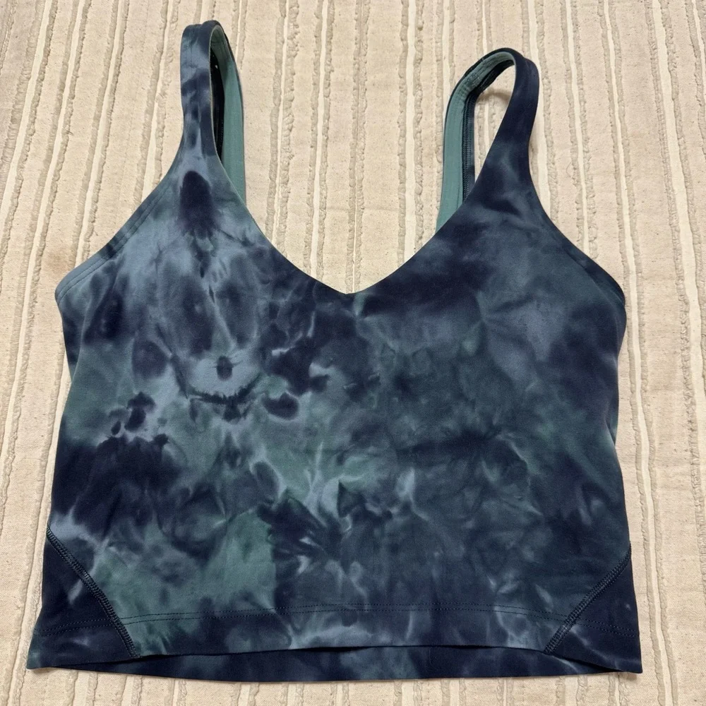Lululemon Align Cropped Tank Top Diamond Dye Silver Blue - Picture 3 of 6